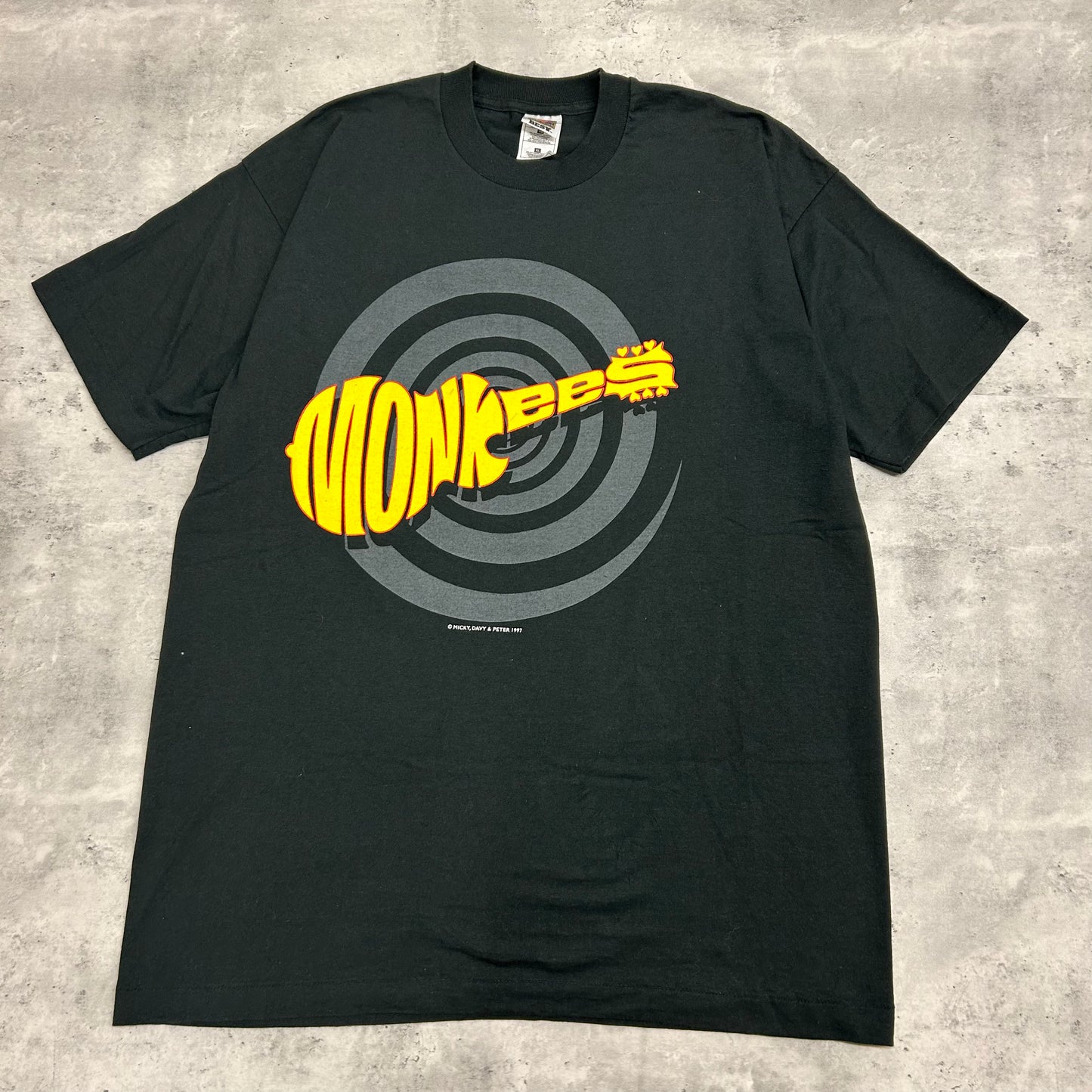 1997 The Monkees Band T-Shirt size XL